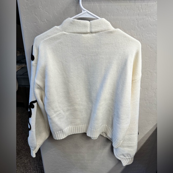 Anthropologie White Cardigan with Black Floral Accents - Picture 7 of 7